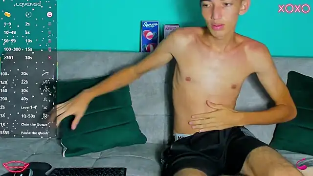 Maikol Ortiz online show from October 12, 12:43 pm