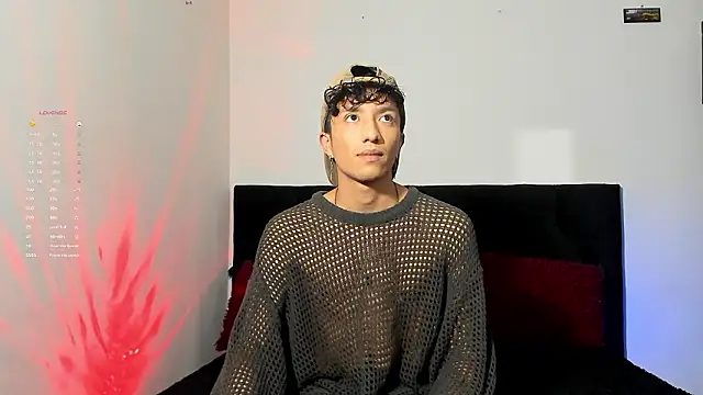 mhatias  online show from January 14, 2:49 am