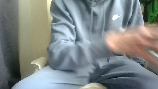 juju78jujuu online show from February 18, 1:20 pm