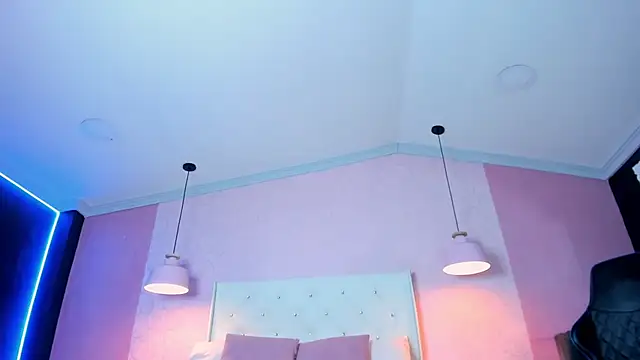 Boss Domiinator online show from March 21, 12:09 pm