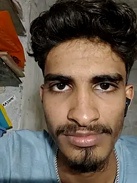 Snapshot of jitendra5834 chatting on October 18, 9:03 am jitendra5834 online show from October 18, 9:03 am