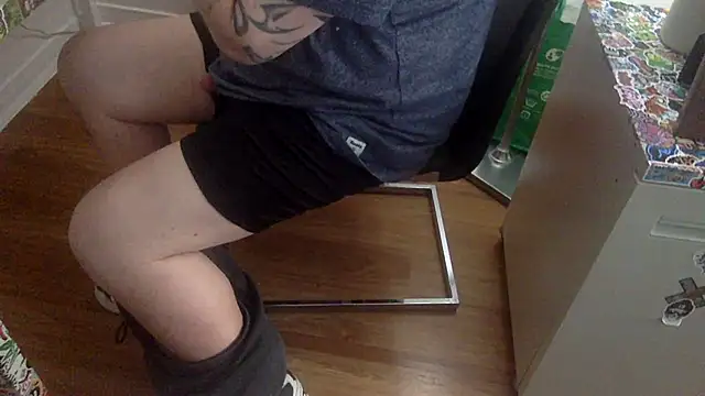 edger4lif3 online show from November 4, 8:21 pm