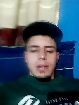 Snapshot of 1C2AM22 chatting on October 17, 3:43 am 1C2AM22 online show from October 17, 3:43 am