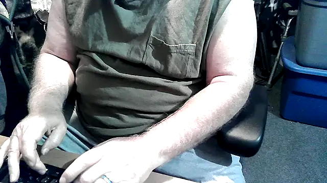 georgew62 online show from October 1, 4:38 am