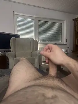 flamur albania online show from April 15, 3:34 pm