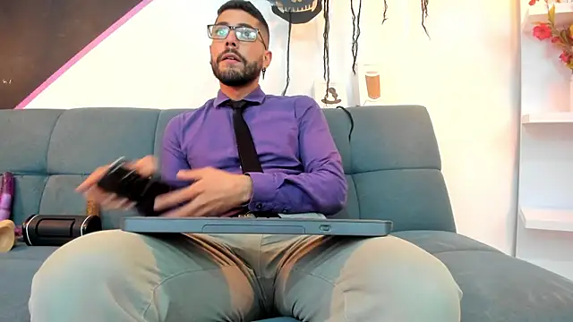 DanteWinter online show from October 16, 3:36 am