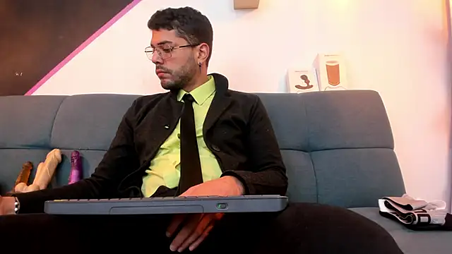 DanteWinter online show from November 11, 4:06 am