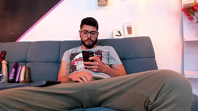 DanteWinter online show from September 23, 3:39 am