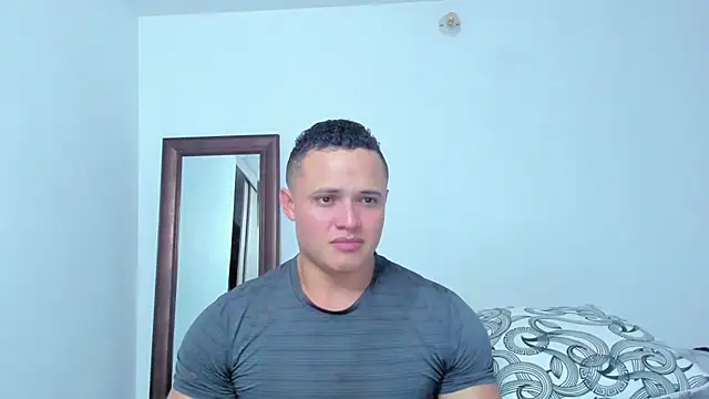 KingLevi01 online show from February 21, 11:28 pm