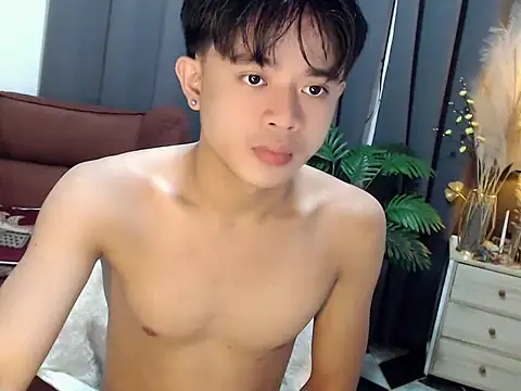 NautyBoyBrazeen 143 online show from April 15, 7:58 pm