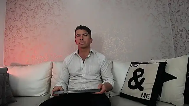Snapshot of JuanKarloz_ chatting on September 15, 1:34 pm JuanKarloz online show from September 15, 1:34 pm