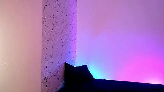 lorian vikel online show from February 21, 10:44 pm