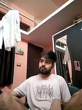 soniriyaa010101 online show from April 11, 8:18 am