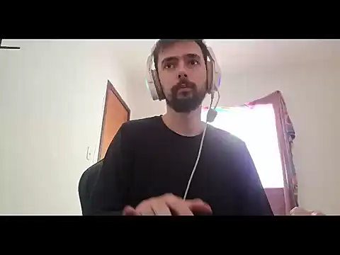 Snapshot of Arthur_Rj_21 chatting on September 26, 6:05 pm Arthur Rj 21 online show from September 26, 6:05 pm