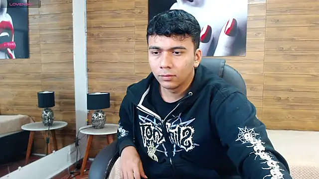 titanxero online show from November 22, 1:22 pm