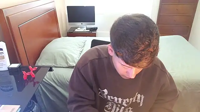 tightncuteass online show from September 19, 9:14 pm