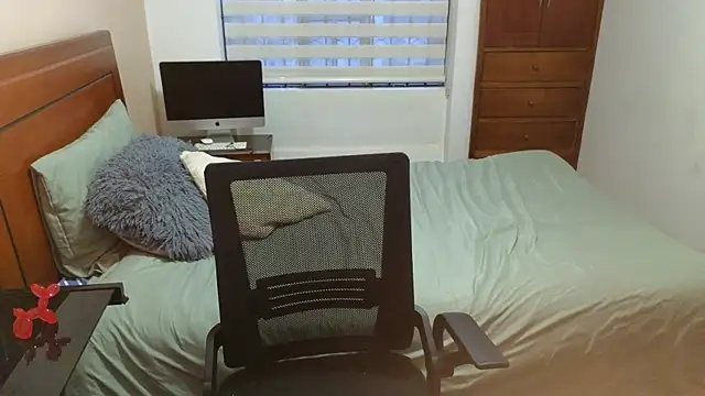 tightncuteass online show from September 23, 10:53 pm