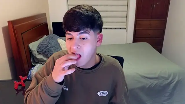 tightncuteass online show from October 28, 2:03 am