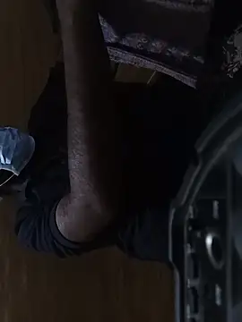 Indianboy9527 online show from April 5, 3:41 pm