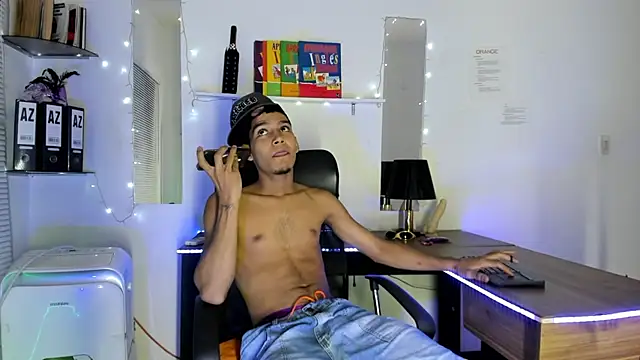 xxKamadevaxx online show from November 21, 1:21 pm