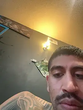 busnfatnutsLildee online show from April 13, 2:12 am