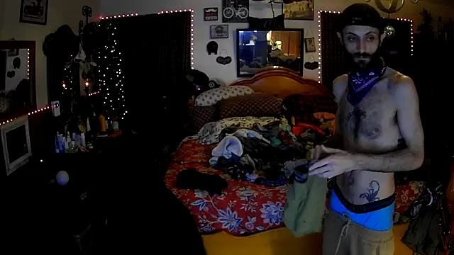 HarmoniousPhantasm3 online show from November 5, 8:44 pm