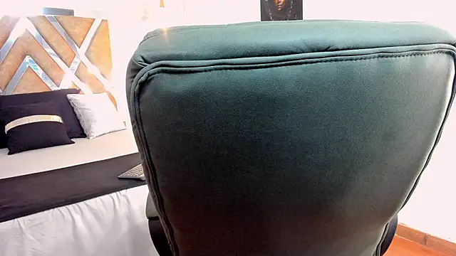 kraven lust online show from January 12, 4:05 am