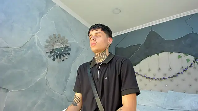 Declan-Fox online show from November 5, 12:45 am