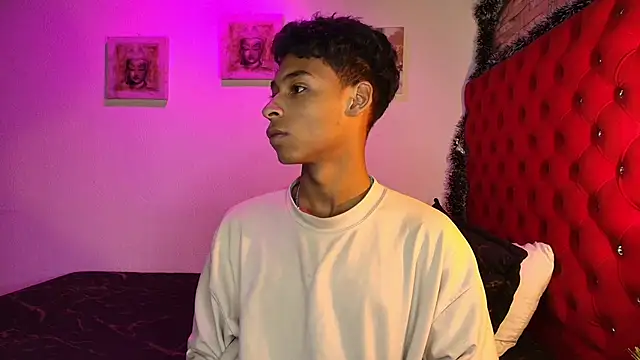 CoffeNaughty nom online show from November 27, 3:32 am