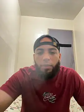Snapshot of LeoPR00 chatting on October 13, 2:23 pm LeoPR00 online show from October 13, 2:23 pm