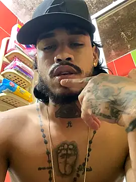 bergotaxxxx online show from September 26, 1:25 am