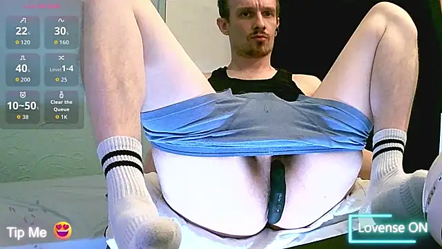 Snapshot of britlad77 chatting on September 29, 4:25 pm britlad77 online show from September 29, 4:25 pm
