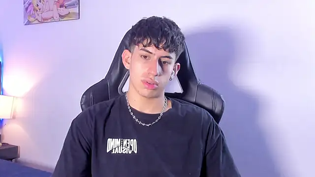 Aaron Spencer13 online show from October 20, 6:45 pm