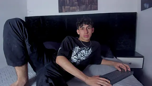 Aaron Spencer13 online show from October 27, 7:38 pm