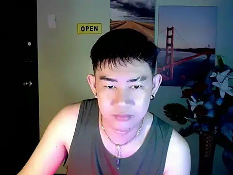 Snapshot of NaughtyGlow97 chatting on October 5, 4:27 am NaughtyGlow97 online show from October 5, 4:27 am