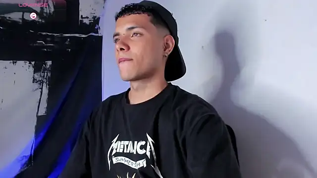 Avaggi online show from September 27, 10:40 pm