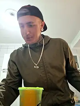 Bottz777 online show from October 9, 4:23 pm