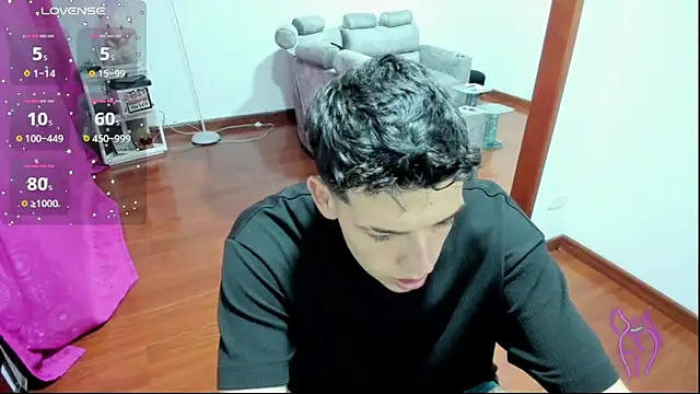 mattebret11 online show from September 16, 1:39 am