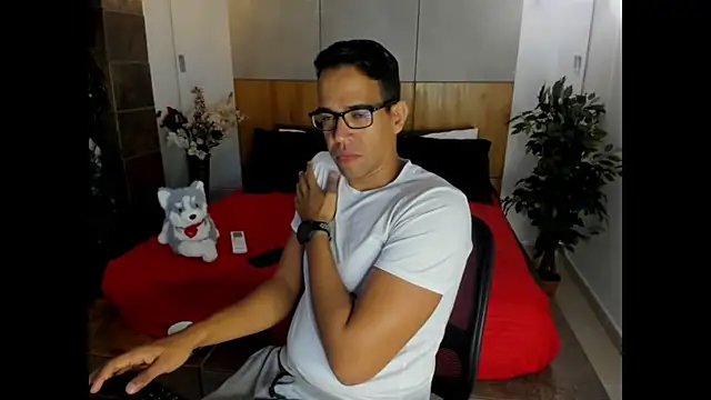 JacobDraven online show from December 20, 7:37 am