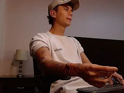 jaico santos online show from October 1, 11:08 pm