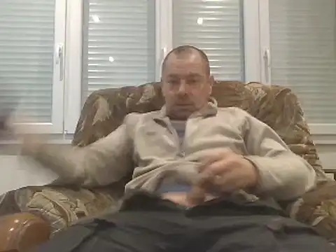 hugoboys4576 online show from October 21, 10:07 am