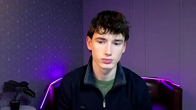 Max Foks online show from December 23, 10:46 am