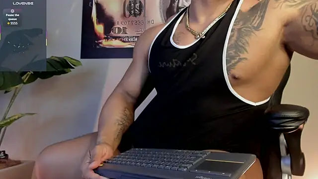 chrizmacgregor online show from March 25, 12:36 am