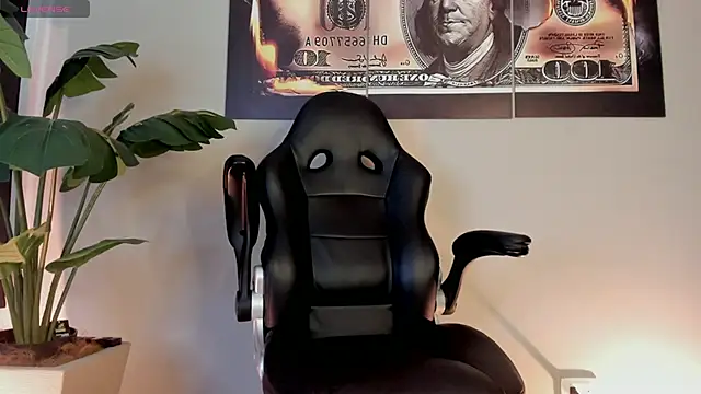 chrizmacgregor online show from April 15, 7:58 pm