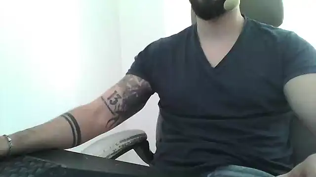 yourfantasy777 online show from March 29, 5:13 pm