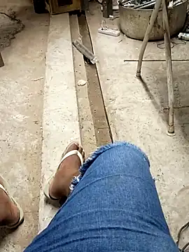 preto3561 online show from September 18, 7:05 pm