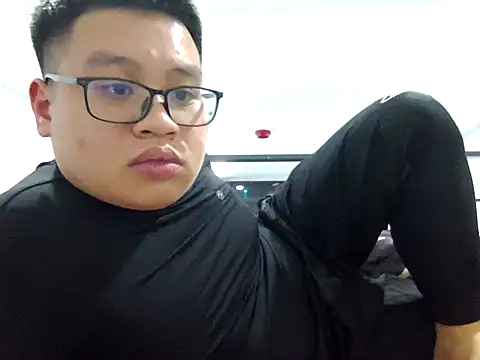 loveninja online show from December 15, 1:19 pm