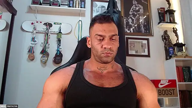 henryhadesflirt online show from September 23, 5:56 pm