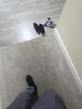 YaupingNaturist online show from April 11, 6:00 pm