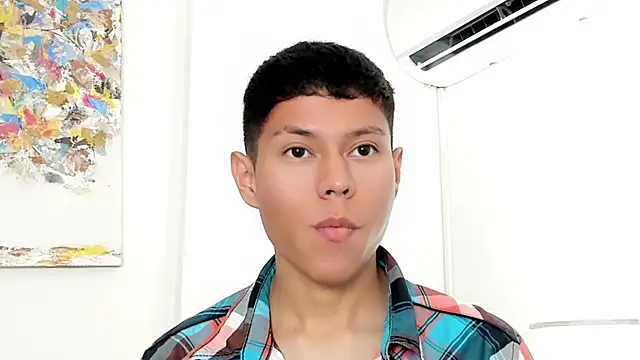 Little liam online show from November 2, 5:34 am